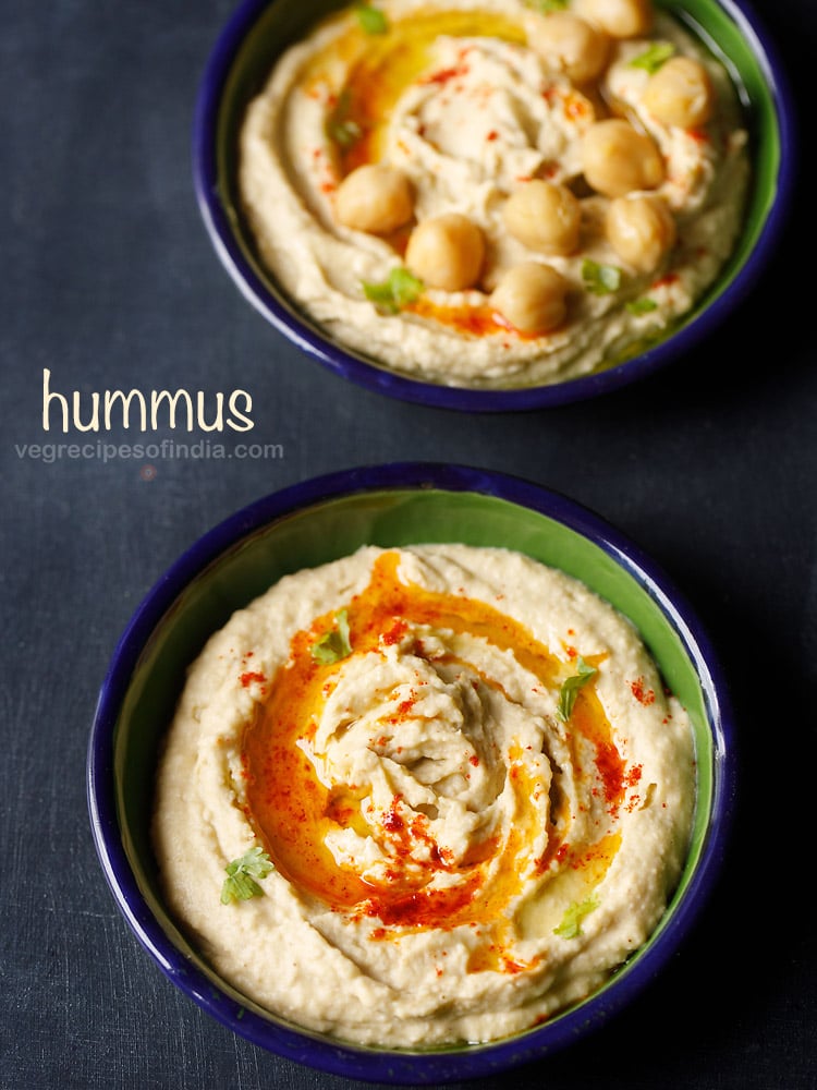 hummus served in black bowl