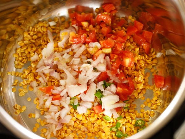 added chopped onions, tomatoes, green chillies in instant pot