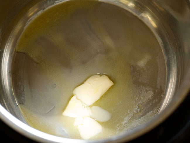 2 to 3 tablespoons butter in the instant pot steel insert