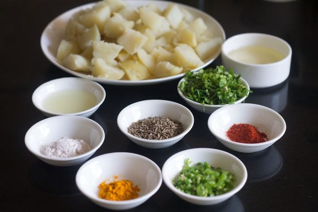 all the ingredients set aside for making jeera aloo