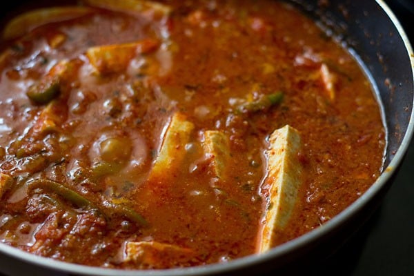 paneer mixed and kadai paneer gravy is ready to be served