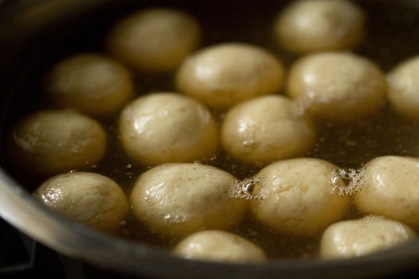 cooled rasgulla in a bowl